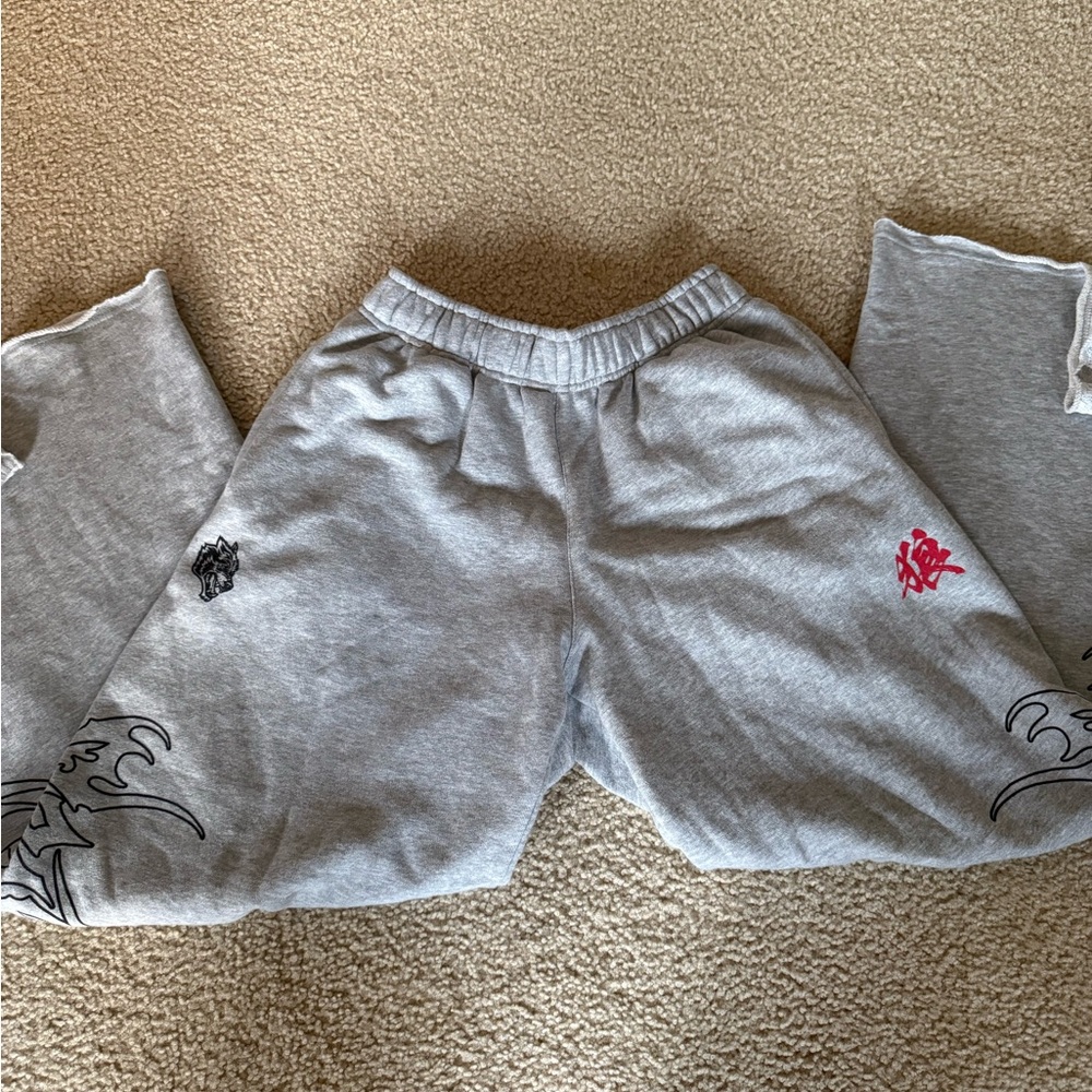 DARC SPORT Gray Sweatpants with Graphic Design
